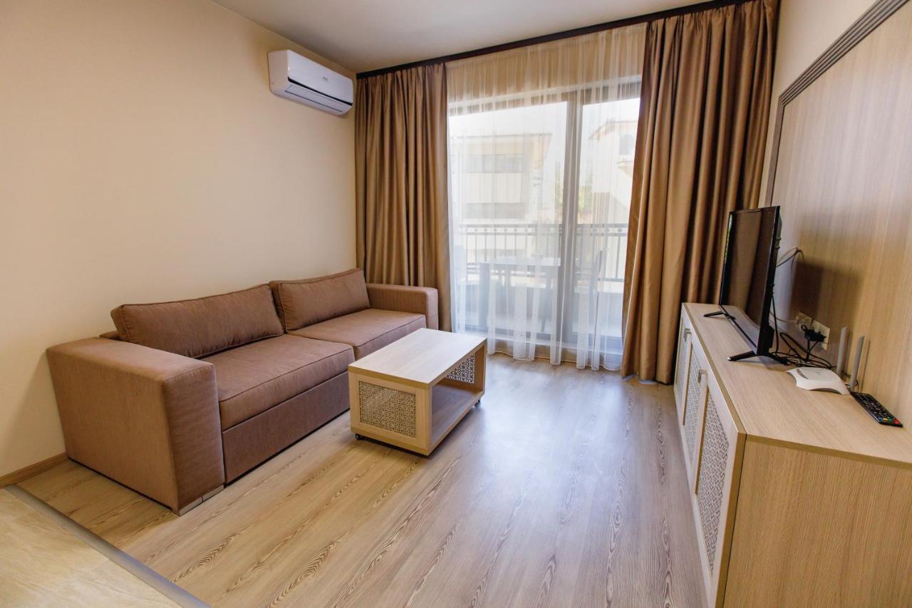 Private Apartments In Argisht Partez Golden Sands Exteriör bild